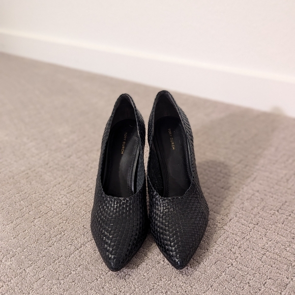 Tory Burch Black Heels Elegant Design - Picture 12 of 12